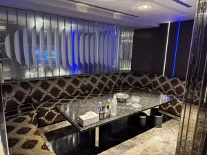 首席禮服酒店